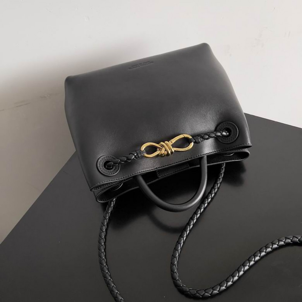 Bottega Veneta small silky calf leather 25x22x10.5cm Bags