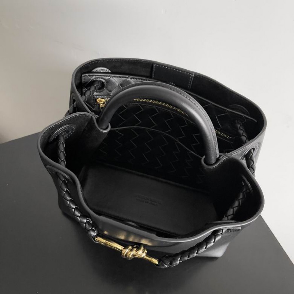 Bottega Veneta small silky calf leather 25x22x10.5cm Bags