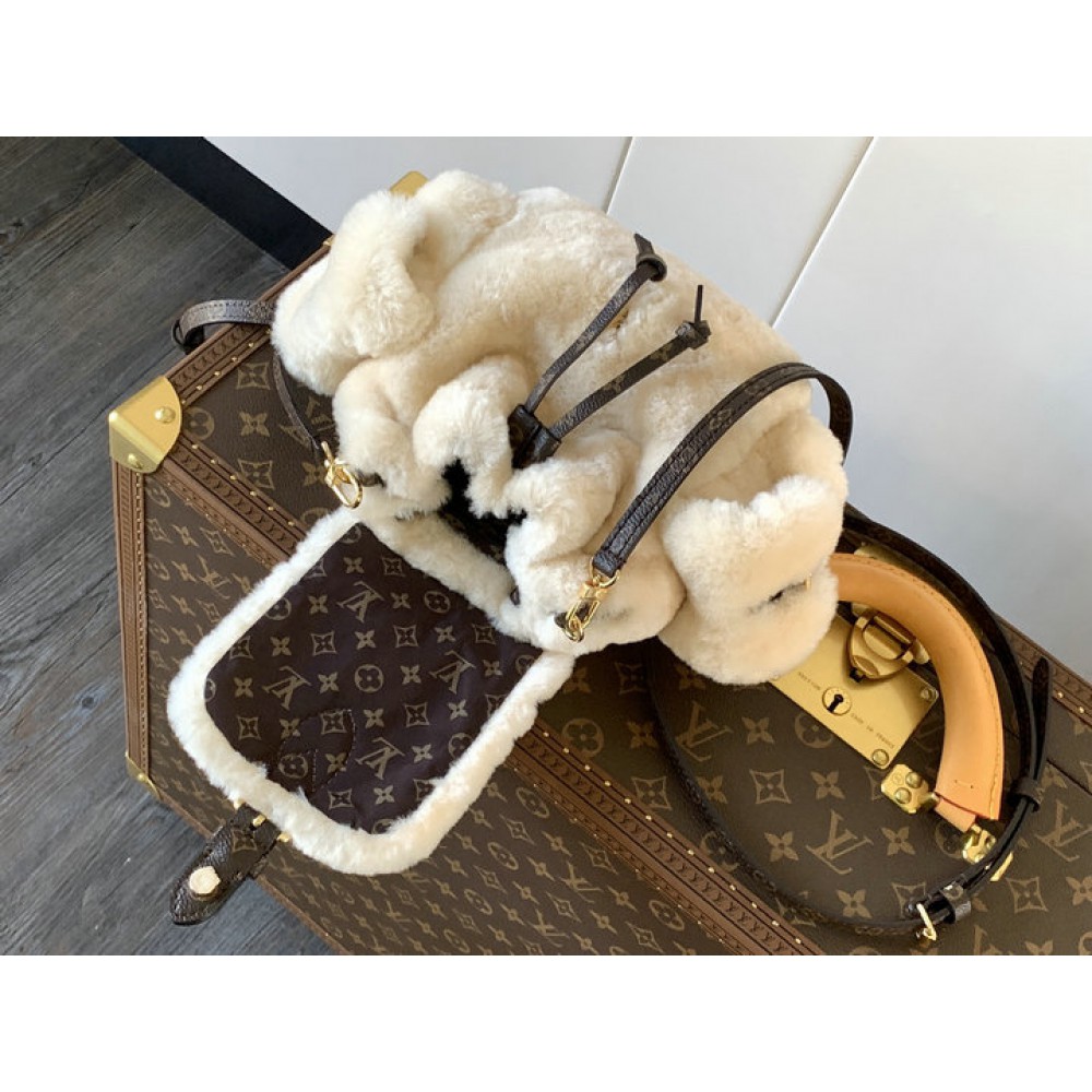 Lv M11919 Nano Teddy Backpack 16.5 x 13 x 25 cm 