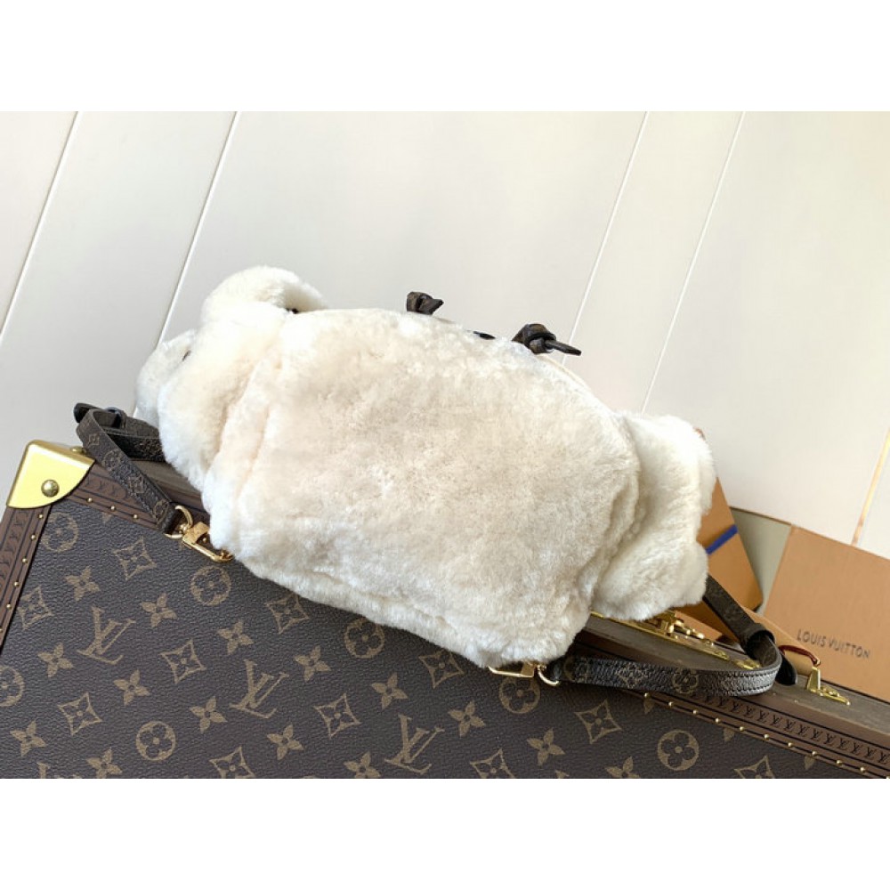 Lv M11919 Nano Teddy Backpack 16.5 x 13 x 25 cm 