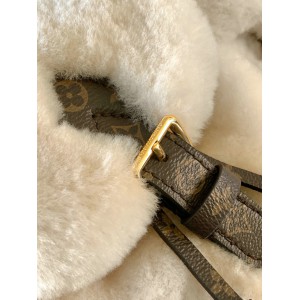 Lv M11919 Nano Teddy Backpack 16.5 x 13 x 25 cm 