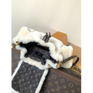 Lv M11919 Nano Teddy Backpack 16.5 x 13 x 25 cm 