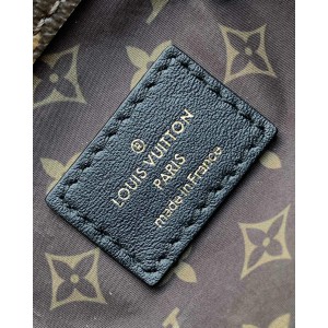 Lv M11919 Nano Teddy Backpack 16.5 x 13 x 25 cm 