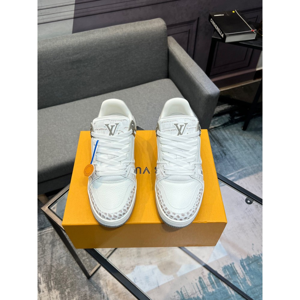 Lv sneakers 36-45 Shoes