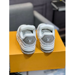 Lv sneakers 36-45 Shoes