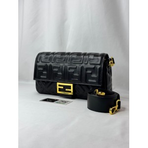 Fendi Baguette 26x5x15cm black leather Προσφορές