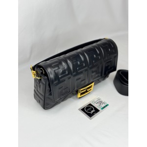 Fendi Baguette 26x5x15cm black leather Προσφορές