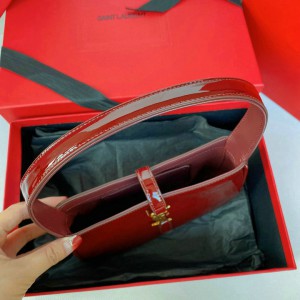 Ysl le 5 a 7 in patent leather 19 x 11.5 x 4.5 cm Bags