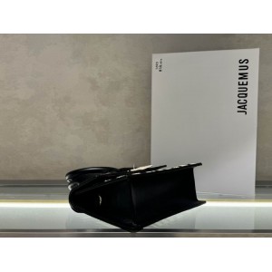 Jacquemus The knot Chiquito 20x15.5cm Bags