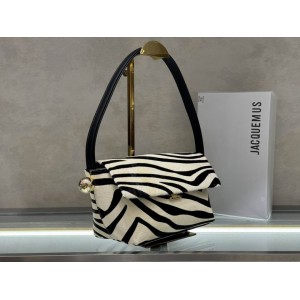 Jacquemus The Rond Carré 27.5x14.5x11.5cm Bags