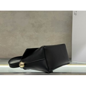 Jacquemus The Rond Carré 27.5x14.5x11.5cm Bags