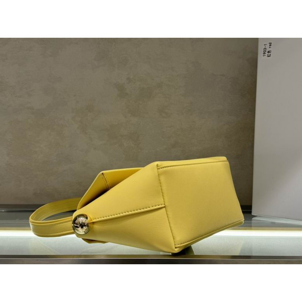 Jacquemus The Rond Carré 27.5x14.5x11.5cm Bags