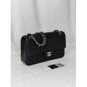 Chanel classic flap bag grained leather chevron Bags