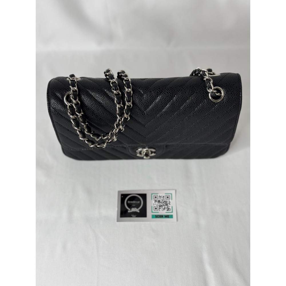 Chanel classic flap bag grained leather chevron Bags