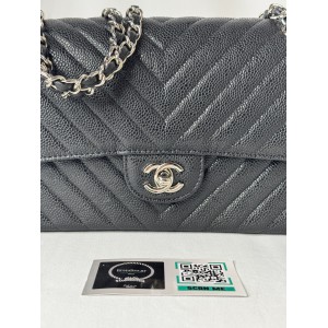 Chanel classic flap bag grained leather chevron Bags