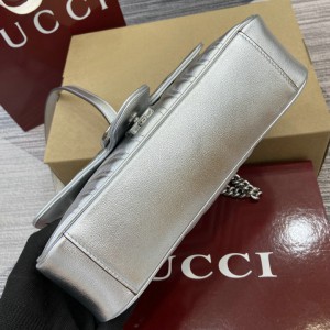 Gucci marmont leather bag 26x15x7cm Bags