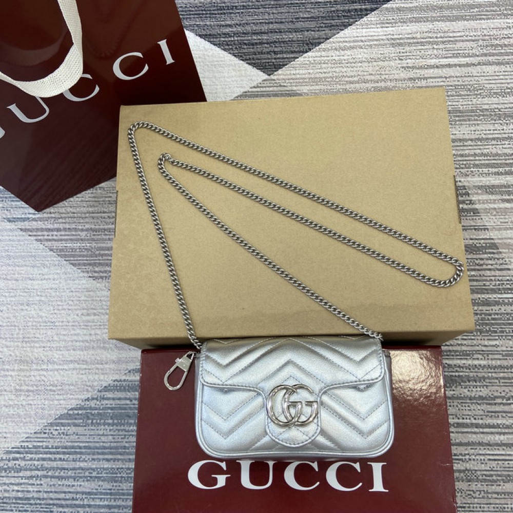 Gucci marmont leather bag 16.5x10.2x 5.1cm Bags
