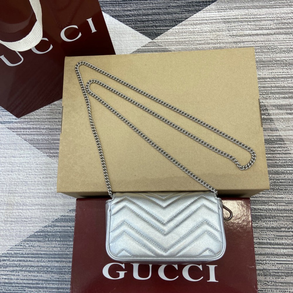 Gucci marmont leather bag 16.5x10.2x 5.1cm Bags