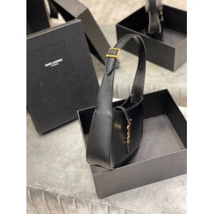 ysl le 5 a 7 23x16cm black Bags