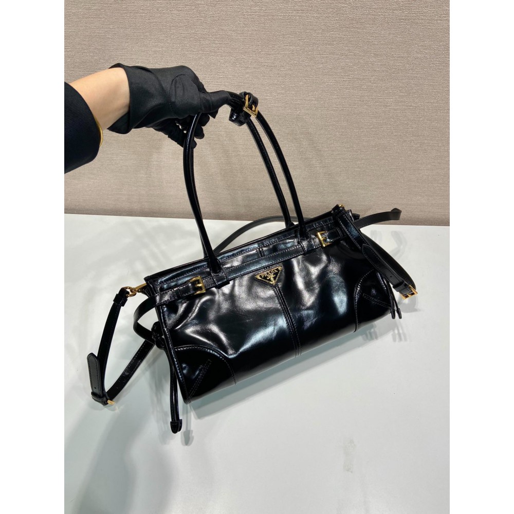 Prada leather handbag 32x15.5x12cm Bags