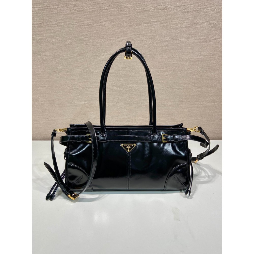 Prada leather handbag 32x15.5x12cm Bags