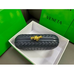 Bottega veneta stretch knot clutch 20x12x5.5cm Bags