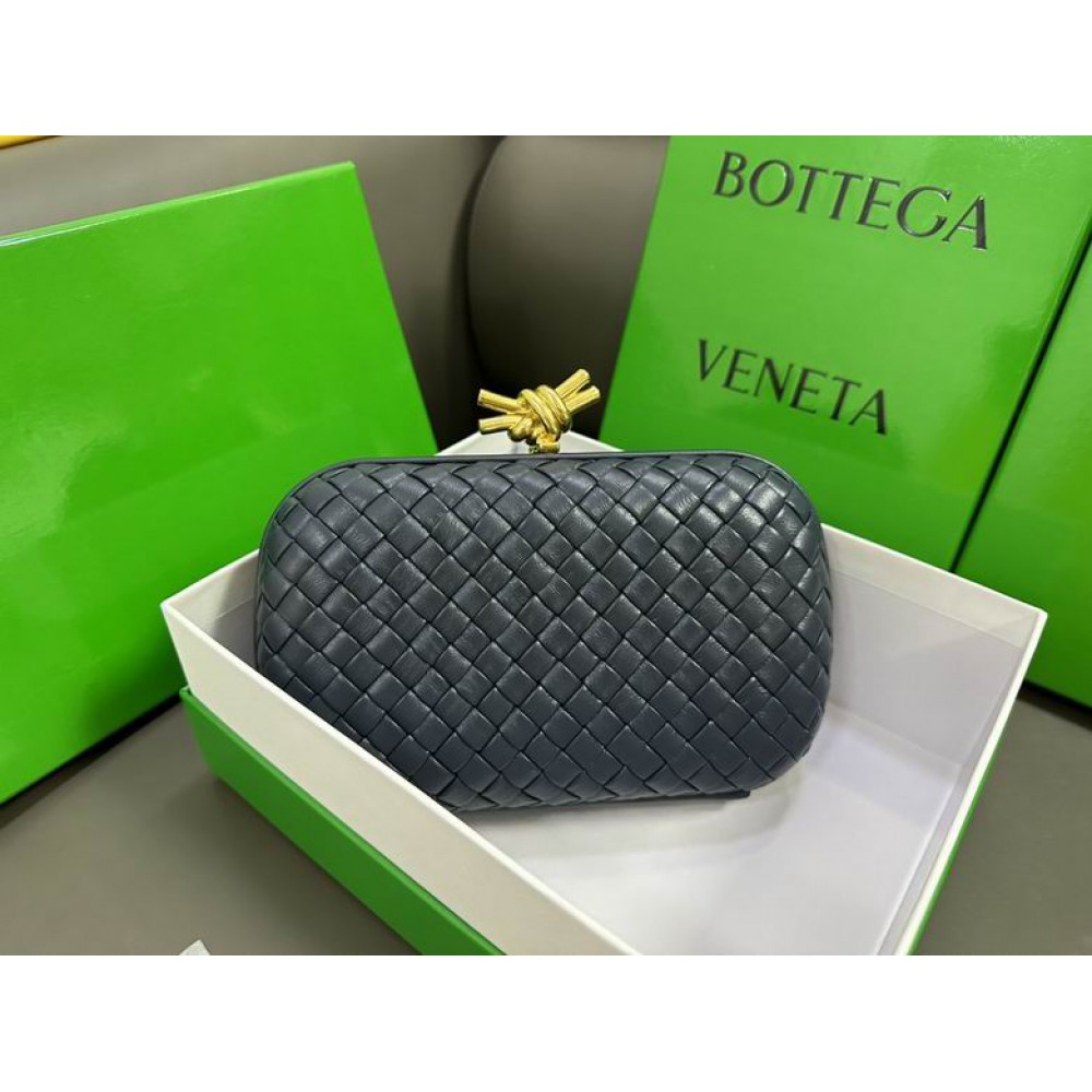 Bottega veneta stretch knot clutch 20x12x5.5cm Bags