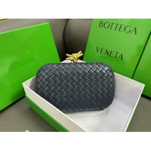 Bottega veneta stretch knot clutch 20x12x5.5cm Bags