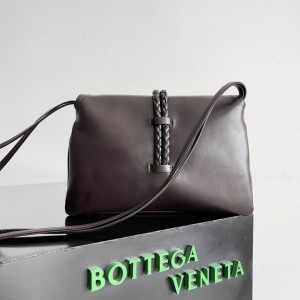 Bottega veneta Small Liberta 27.5x18.5x6cm Bags