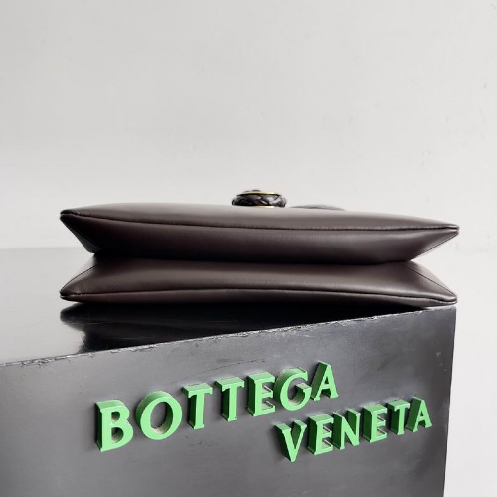 Bottega veneta Small Liberta 27.5x18.5x6cm Bags