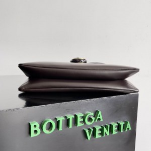 Bottega veneta Small Liberta 27.5x18.5x6cm Bags
