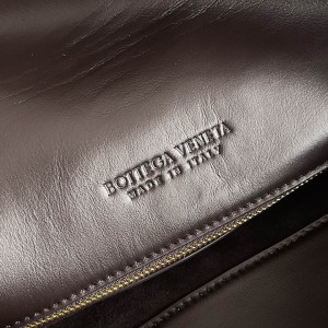 Bottega veneta Small Liberta 27.5x18.5x6cm Bags