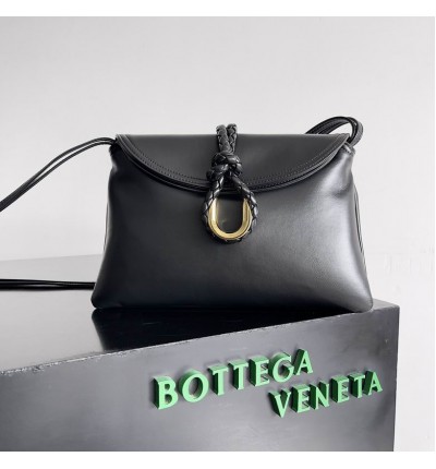 Bottega veneta Small Liberta 27.5x18.5x6cm