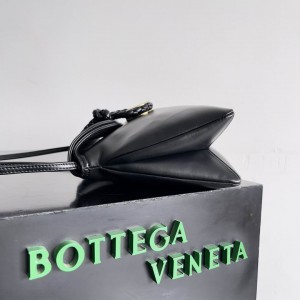 Bottega veneta Small Liberta 27.5x18.5x6cm Bags