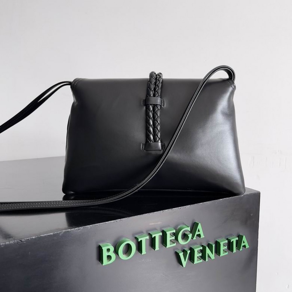 Bottega veneta Small Liberta 27.5x18.5x6cm Bags