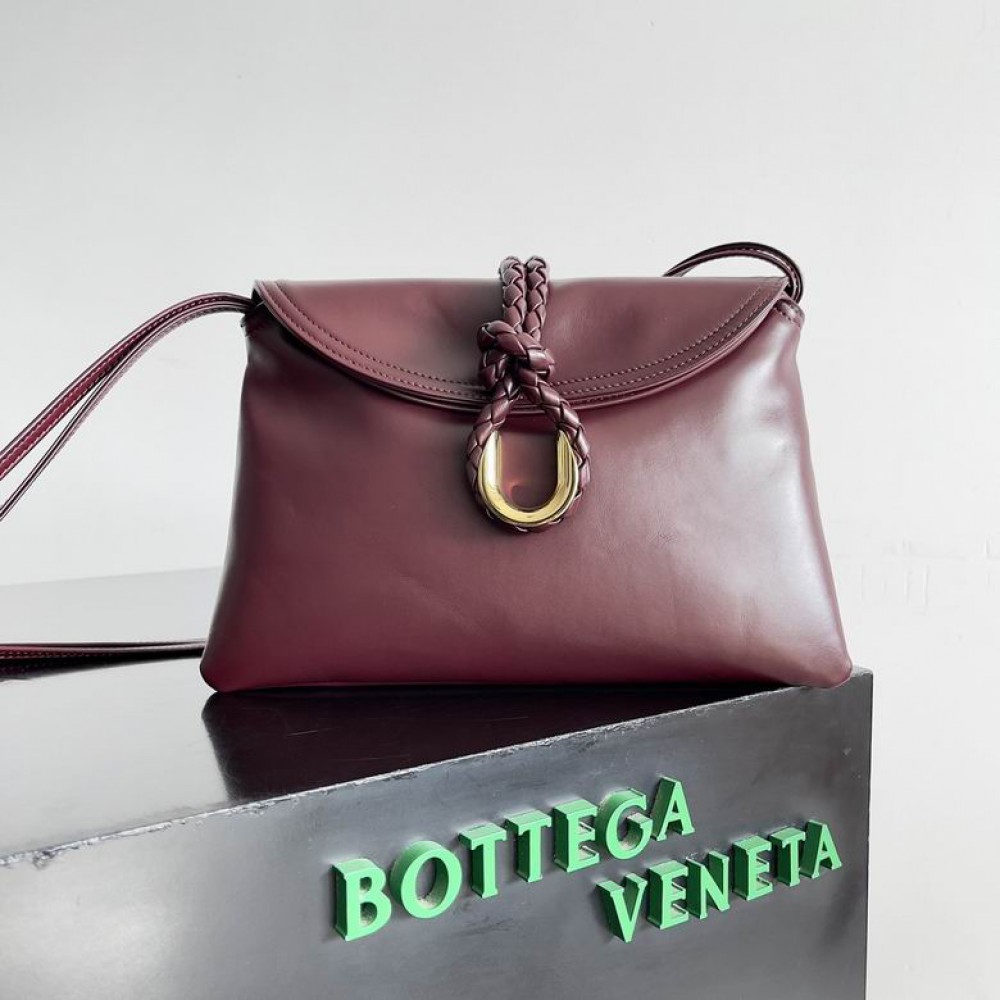 Bottega veneta Small Liberta 27.5x18.5x6cm Bags