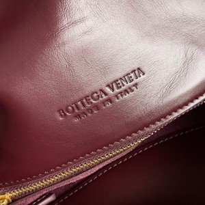 Bottega veneta Small Liberta 27.5x18.5x6cm Bags