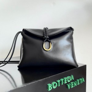 Bottega veneta medium Liberta 35x23x6cm Bags
