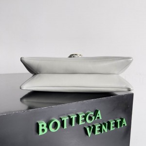 Bottega veneta medium Liberta 35x23x6cm Bags