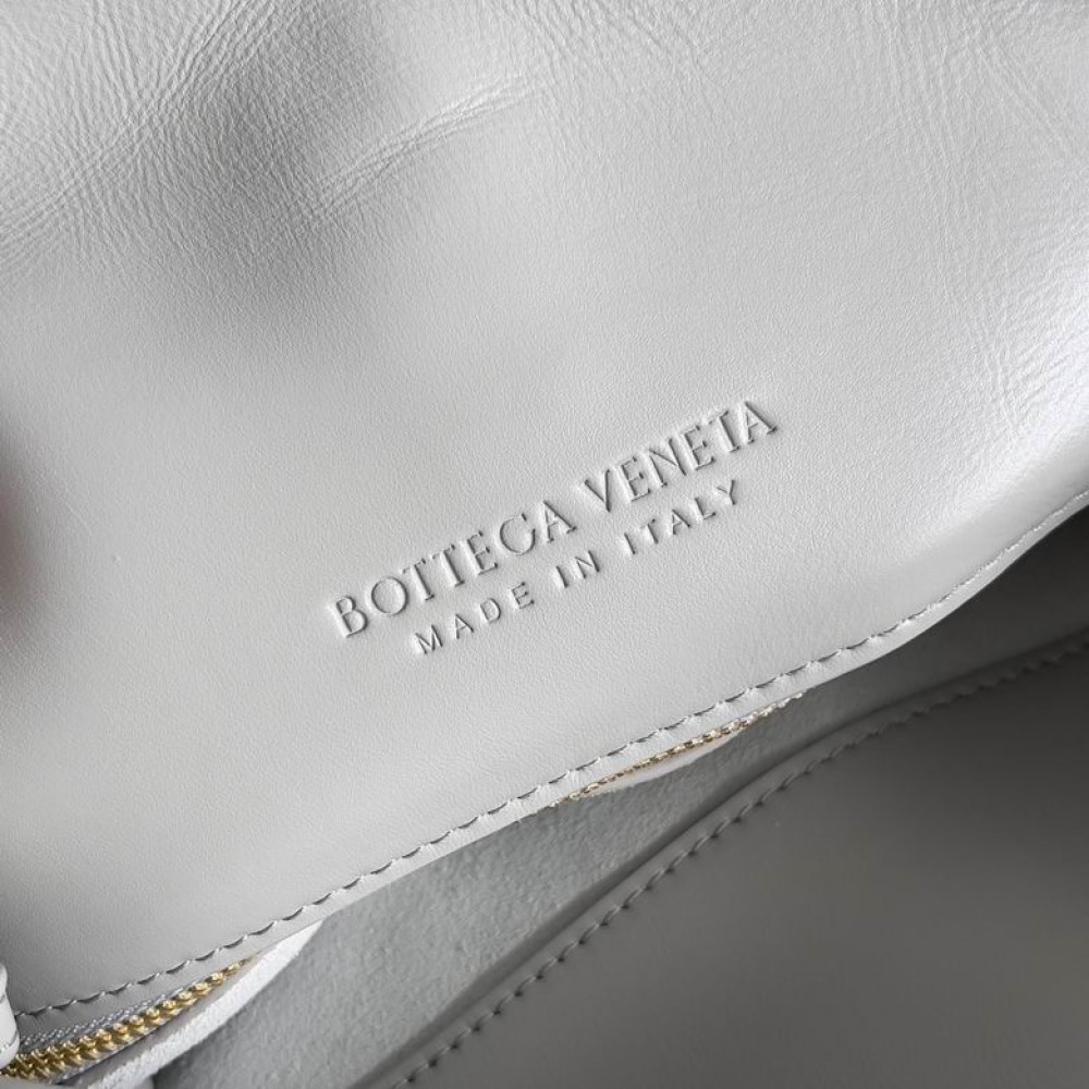 Bottega veneta medium Liberta 35x23x6cm Bags