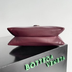 Bottega veneta medium Liberta 35x23x6cm Bags