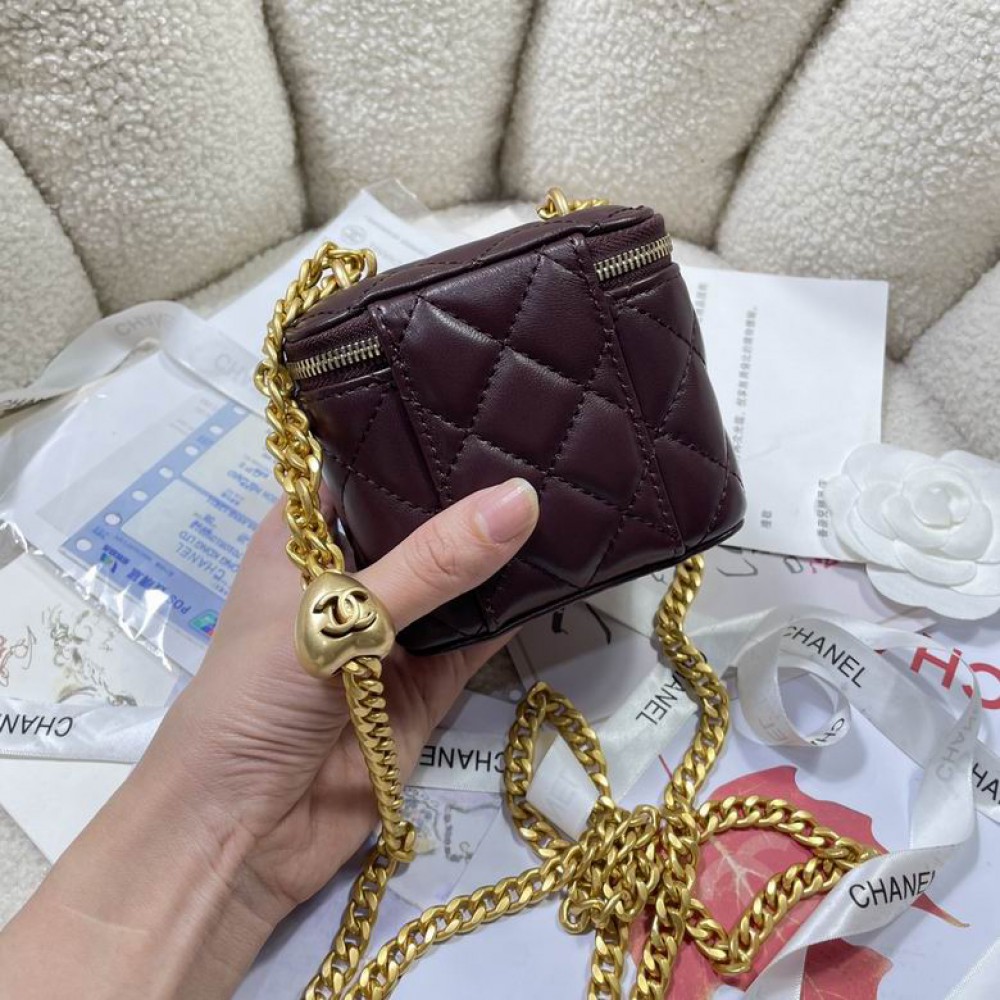 Chanel vanity bag 11x8.5x7cm Bags
