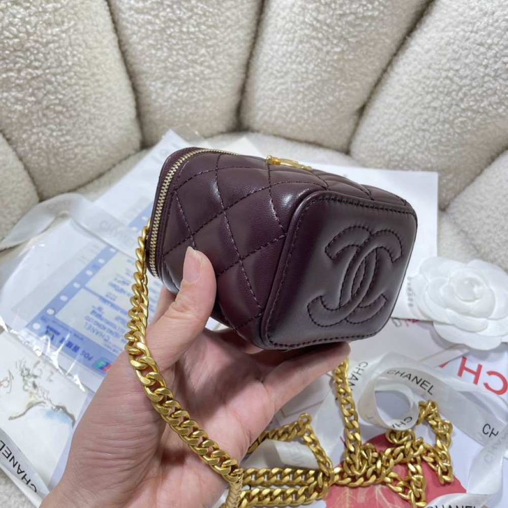 Chanel vanity bag 11x8.5x7cm Bags
