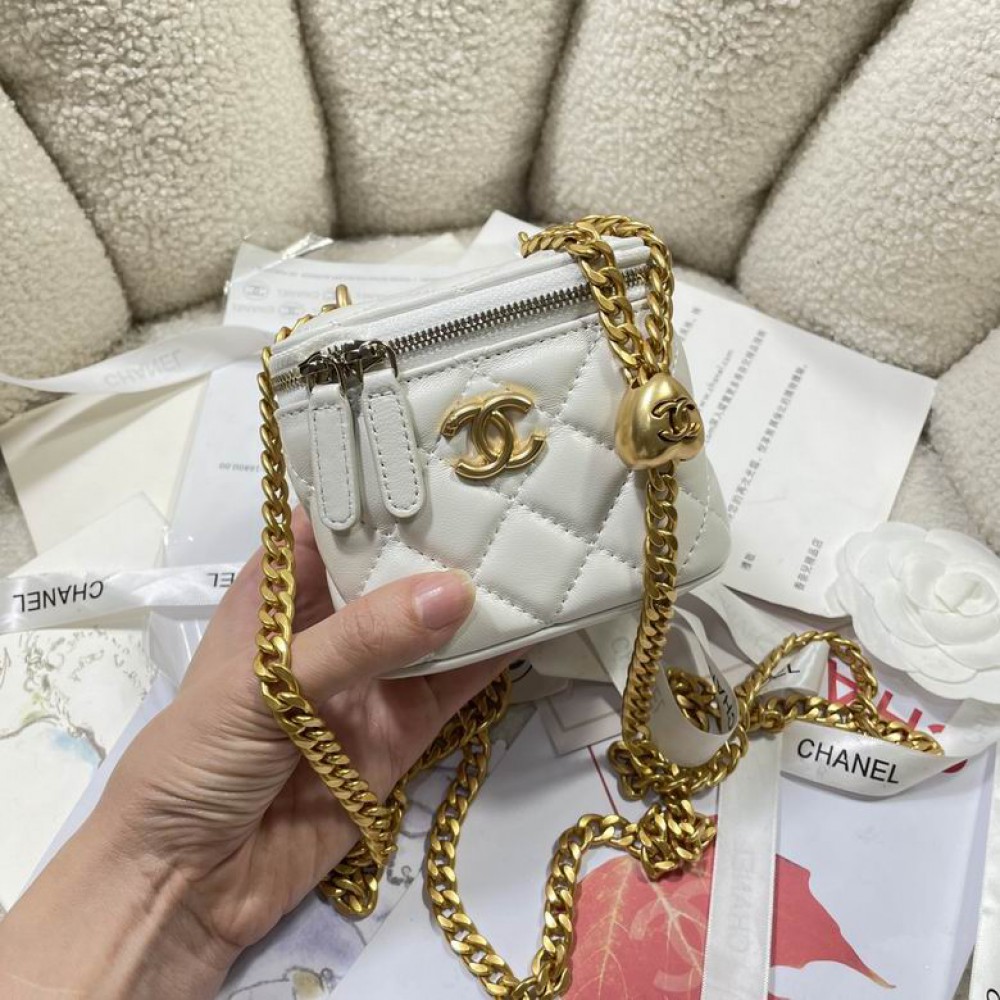 Chanel vanity bag 11x8.5x7cm Bags