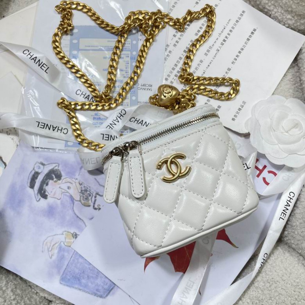 Chanel vanity bag 11x8.5x7cm Bags