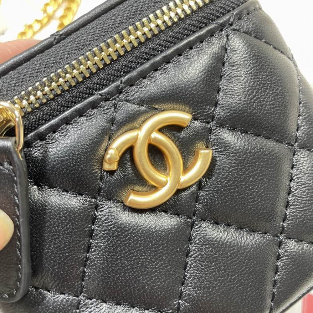 Chanel vanity bag 11x8.5x7cm Bags