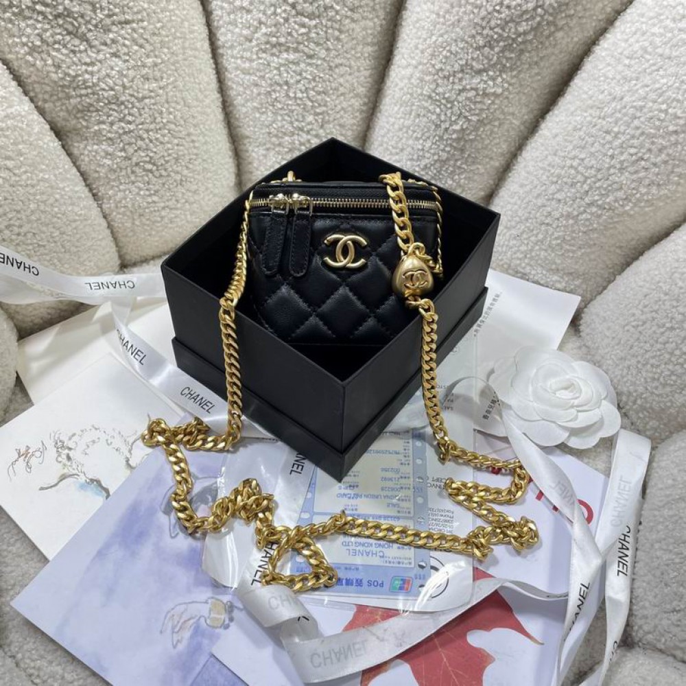 Chanel vanity bag 11x8.5x7cm Bags