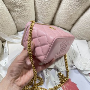 Chanel vanity bag 9.5x18x8cm Bags