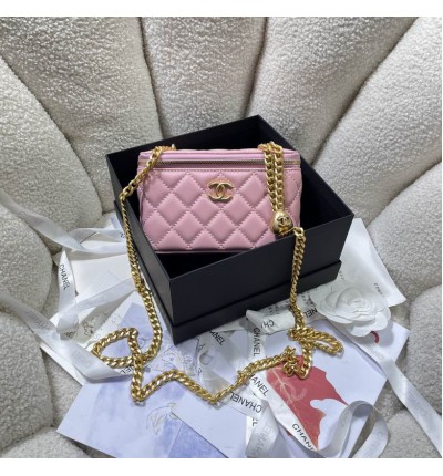 Chanel vanity bag 9.5x18x8cm