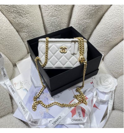Chanel vanity bag 9.5x18x8cm